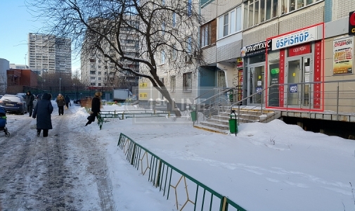 Аренда коммерческой недвижимости по адресу СЗАО,  м. Строгино,  ул. Строгинский б-р, дом 7к1, объявление №КН192-a